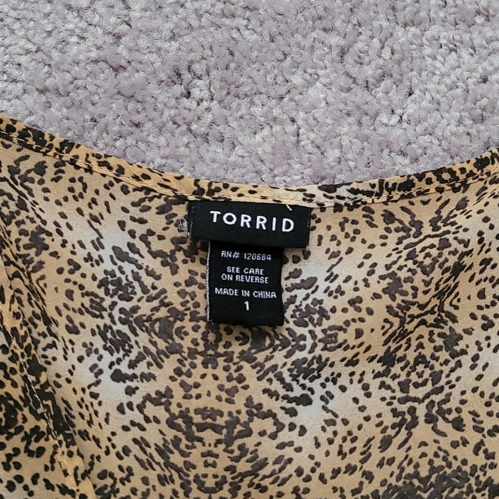 Open back tanktop - Picture 2 of 5